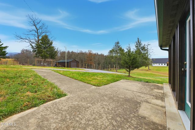 355 Jay Fanning Road, Afton, TN 37616