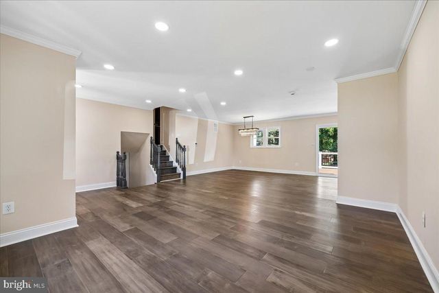 24321 LOG HOUSE RD, Gaithersburg, MD 20882
