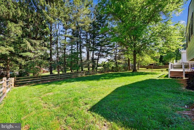 24321 LOG HOUSE RD, Gaithersburg, MD 20882