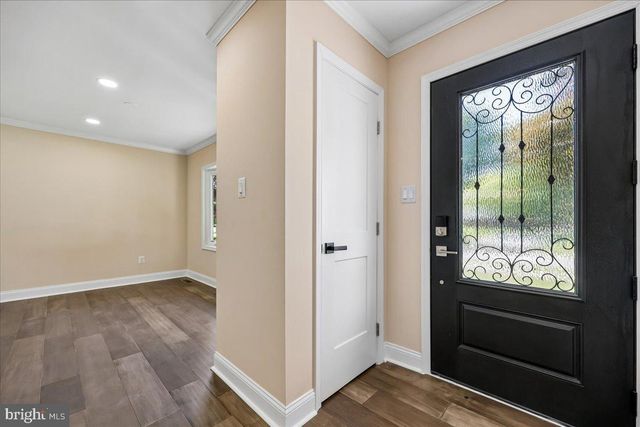 24321 LOG HOUSE RD, Gaithersburg, MD 20882