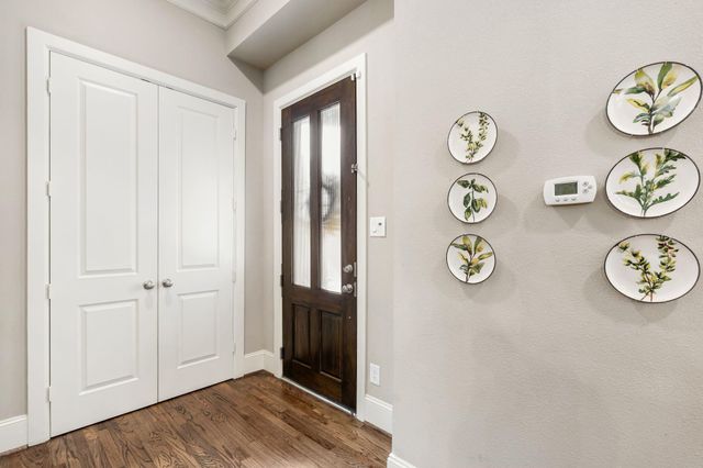 8201 Cabernet Lane, Houston, TX 77055