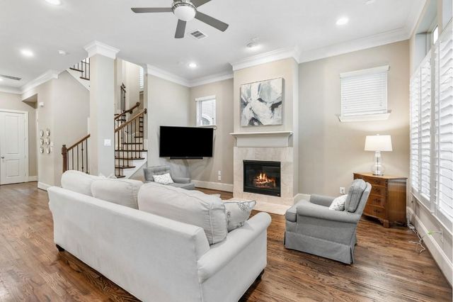 8201 Cabernet Lane, Houston, TX 77055