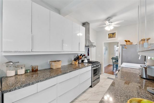 1517 Adams Street, Hollywood, FL 33020