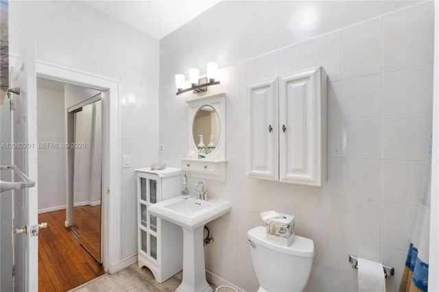 1517 Adams Street, Hollywood, FL 33020
