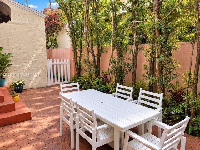 1517 Adams Street, Hollywood, FL 33020