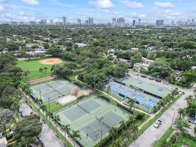 1517 Adams Street, Hollywood, FL 33020