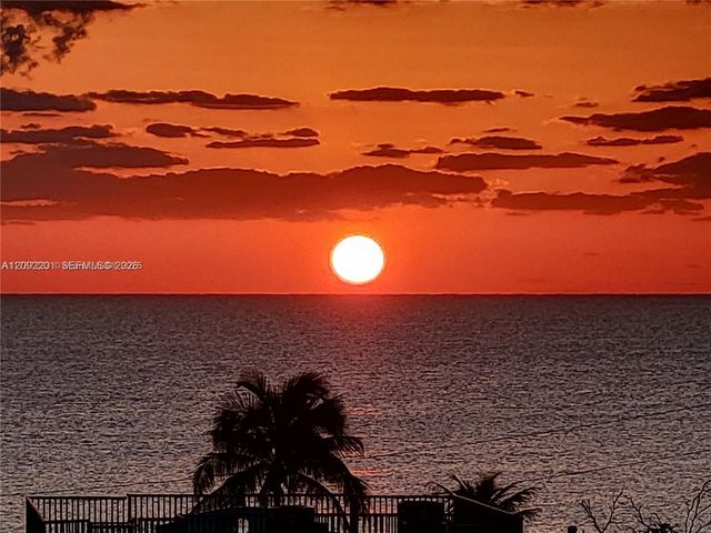 1517 Adams Street, Hollywood, FL 33020