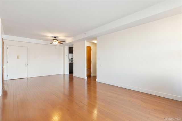 151 Beach 96 #6D, Far Rockaway, NY 11693