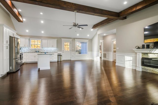 127 Lake Ridge Road, Somerset, KY 42503