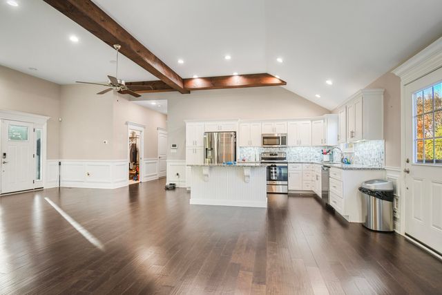 127 Lake Ridge Road, Somerset, KY 42503