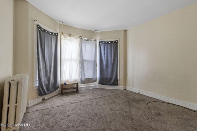 740 Eastern Avenue, Schenectady, NY 12308