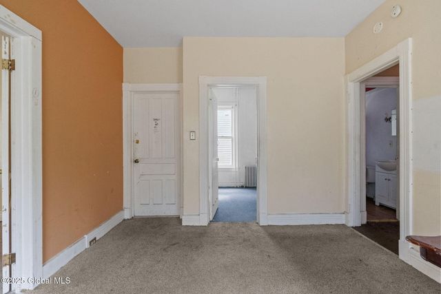 740 Eastern Avenue, Schenectady, NY 12308