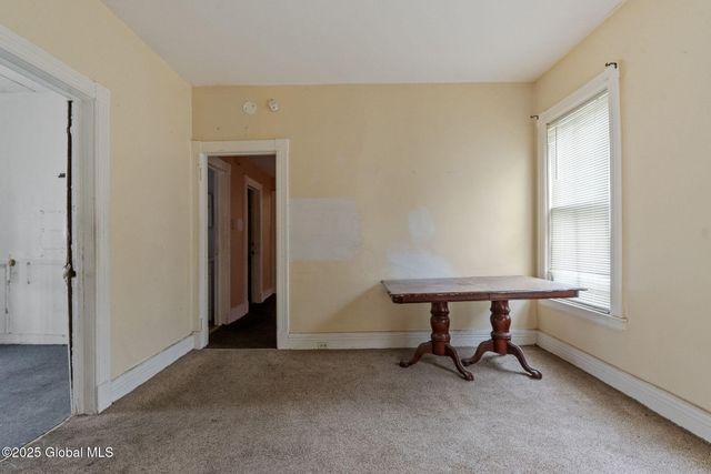 740 Eastern Avenue, Schenectady, NY 12308
