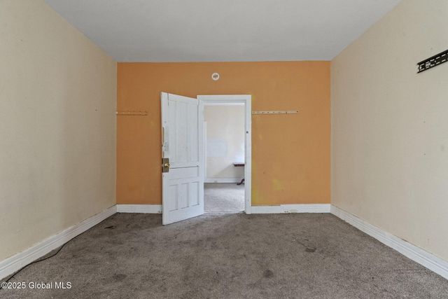 740 Eastern Avenue, Schenectady, NY 12308