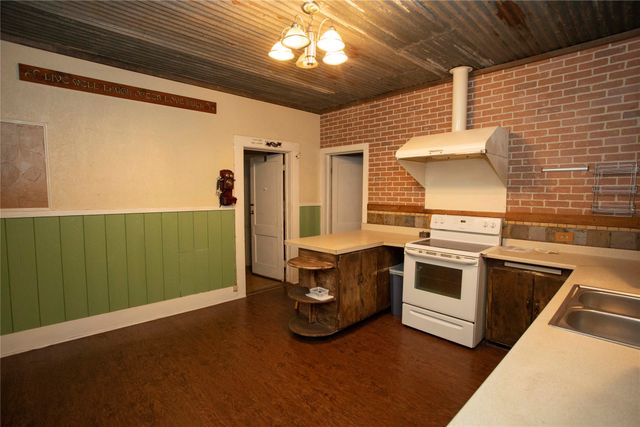 1311 Loving Highway, Graham, TX 76450