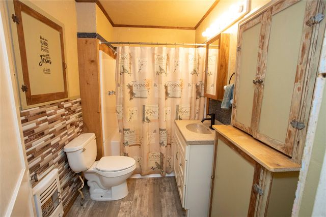 1311 Loving Highway, Graham, TX 76450