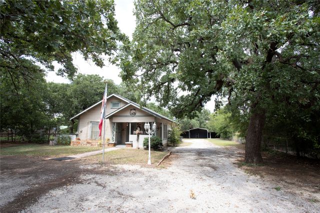 1311 Loving Highway, Graham, TX 76450