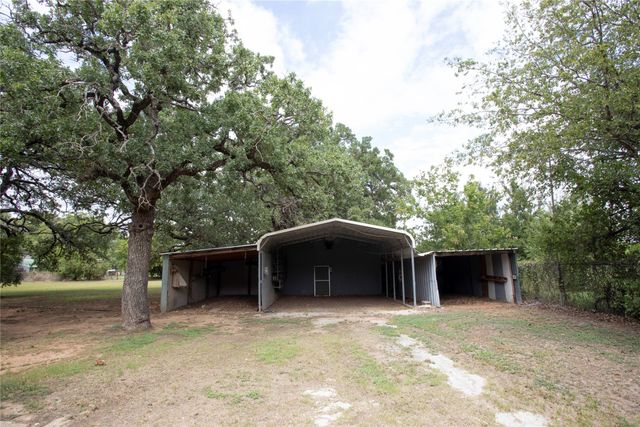 1311 Loving Highway, Graham, TX 76450