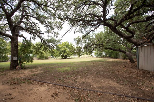 1311 Loving Highway, Graham, TX 76450