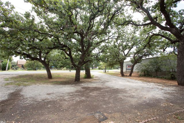 1311 Loving Highway, Graham, TX 76450