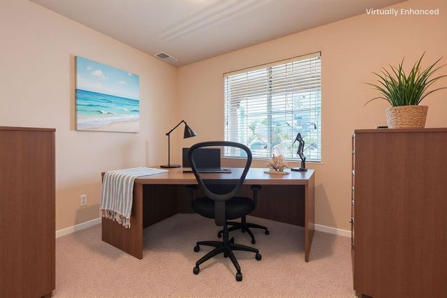 7141 N Lead Avenue, Fresno, CA 93711