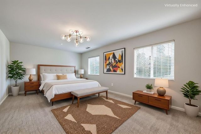 7141 N Lead Avenue, Fresno, CA 93711