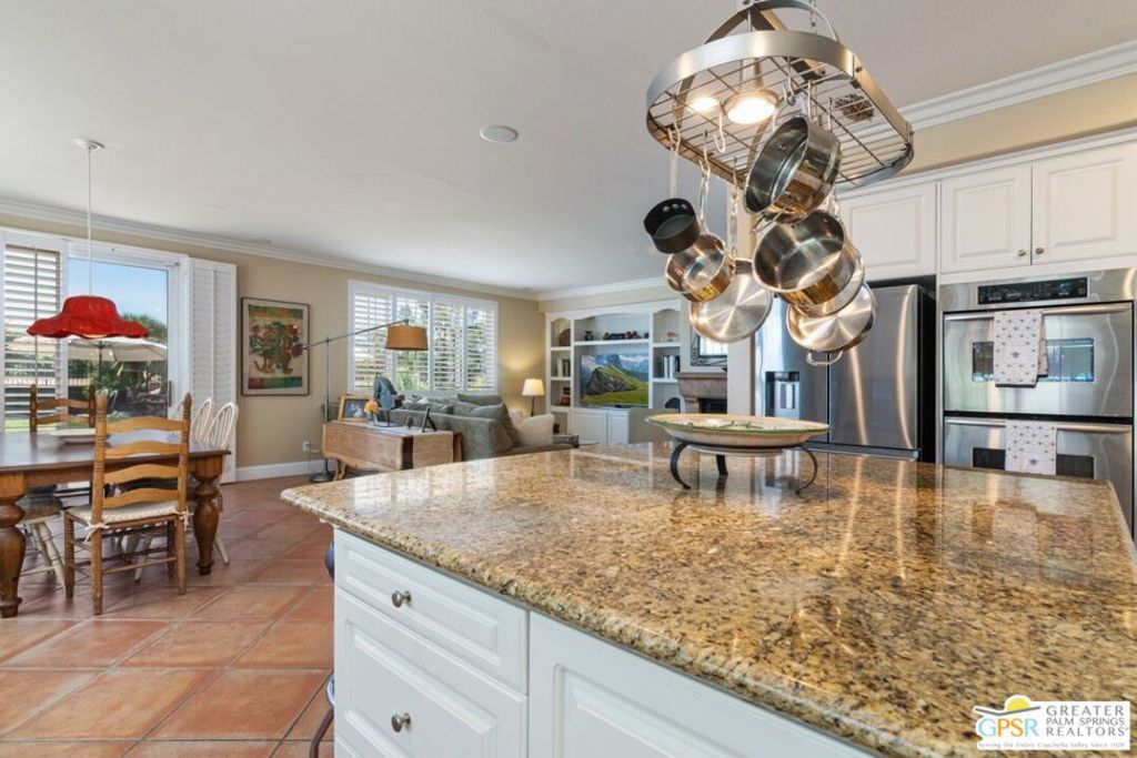 Image 19 of property listing at 45211 Willowick Street, Temecula, CA 92592