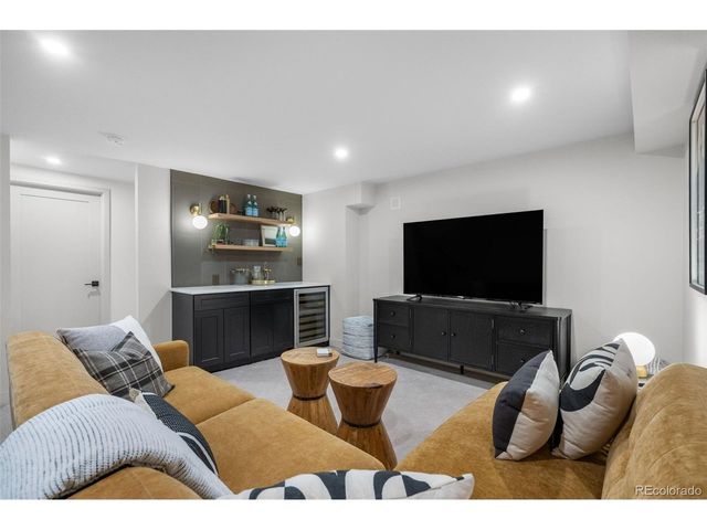 6050 Marshall Ct, Arvada, CO 80003