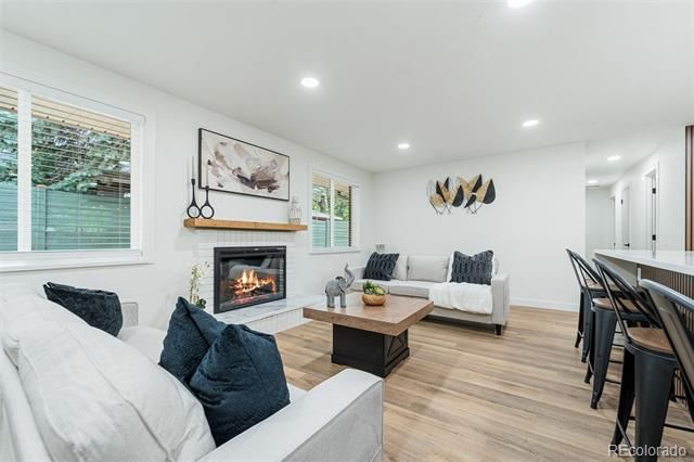 9110 W 2nd Avenue, Lakewood, CO 80226