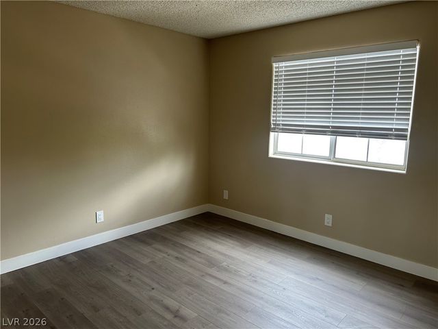 3455 ERVA Street 213, Las Vegas, NV 89117