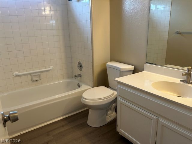 3455 ERVA Street 213, Las Vegas, NV 89117