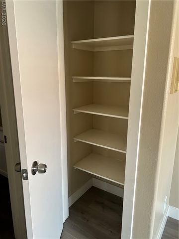 3455 ERVA Street 213, Las Vegas, NV 89117