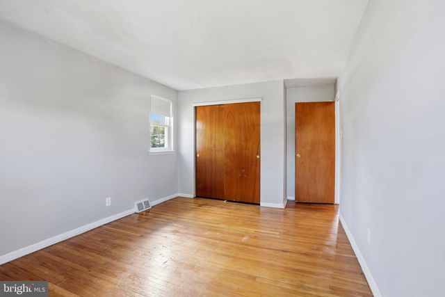 12564 KNIGHTS TER, Philadelphia, PA 19154