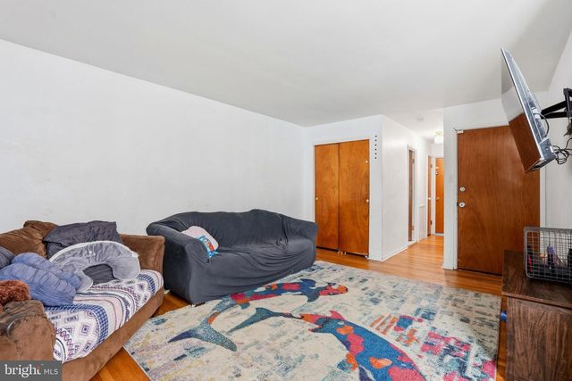 12564 KNIGHTS TER, Philadelphia, PA 19154