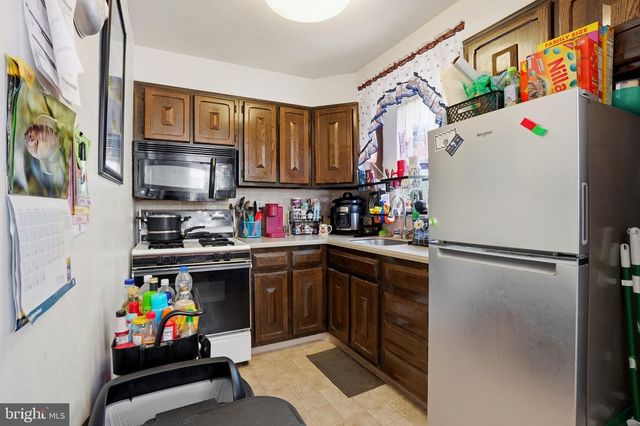 12564 KNIGHTS TER, Philadelphia, PA 19154