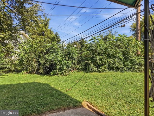 12564 KNIGHTS TER, Philadelphia, PA 19154