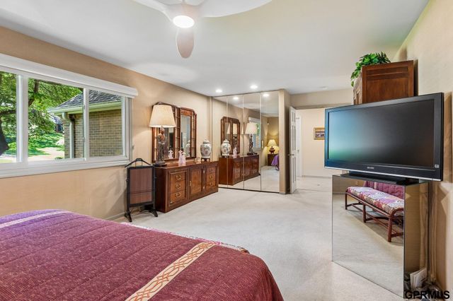 2623 S 96 Circle, Omaha, NE 68124