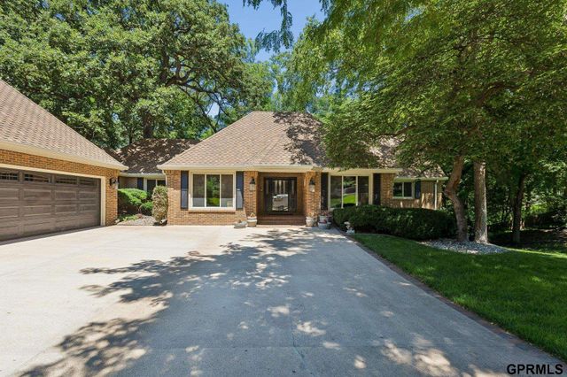 2623 S 96 Circle, Omaha, NE 68124