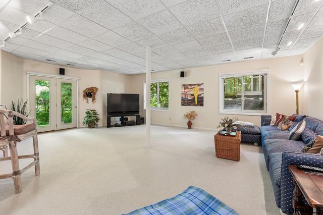 2623 S 96 Circle, Omaha, NE 68124