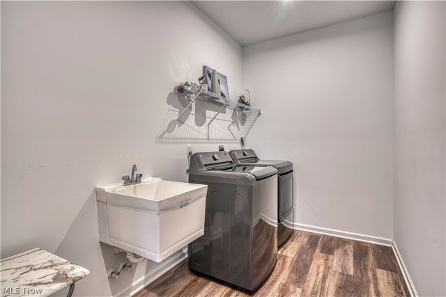 33316 Midship Drive, Avon Lake, OH 44012