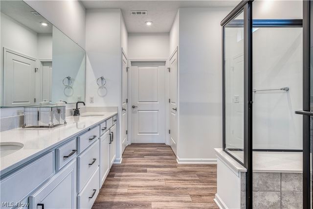 33316 Midship Drive, Avon Lake, OH 44012