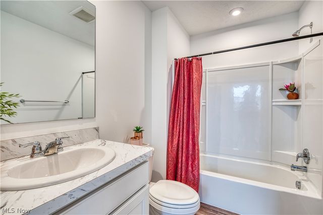 33316 Midship Drive, Avon Lake, OH 44012