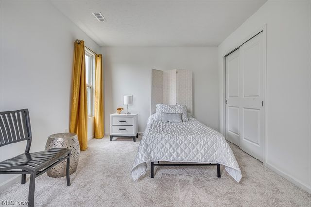 33316 Midship Drive, Avon Lake, OH 44012