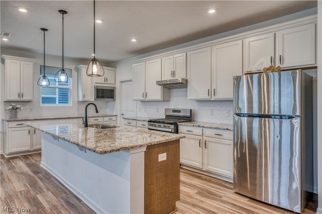 33316 Midship Drive, Avon Lake, OH 44012