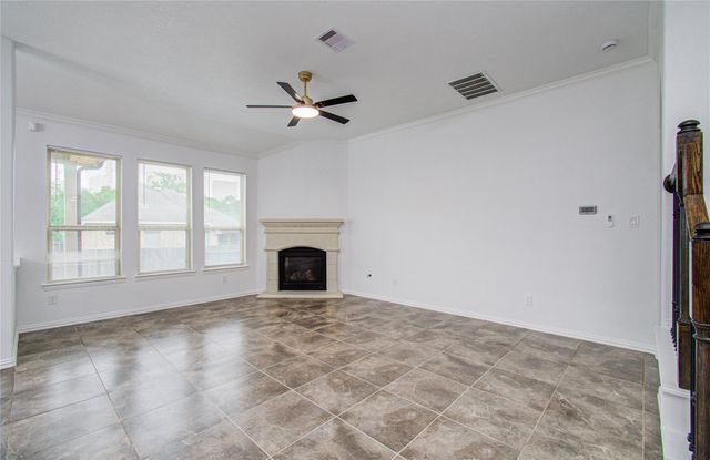 715 S Chamfer Way, Crosby, TX 77532