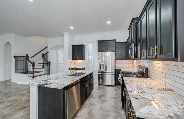 715 S Chamfer Way, Crosby, TX 77532