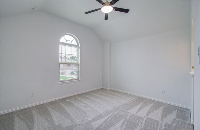 715 S Chamfer Way, Crosby, TX 77532