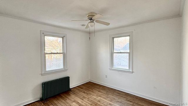 4 Rose Street, Sayville, NY 11782