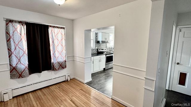 4 Rose Street, Sayville, NY 11782