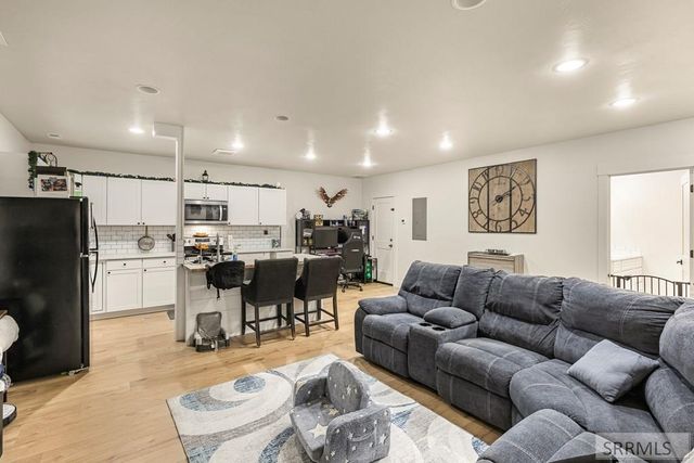 1423 N 950 E, Shelley, ID 83274